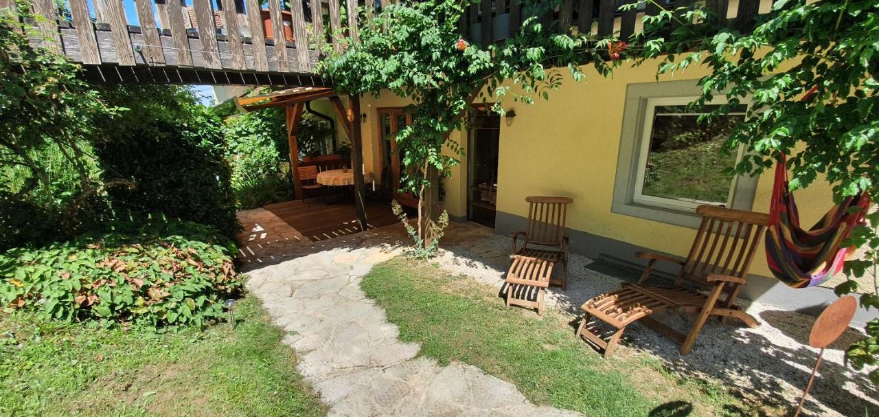 Paradies 2 Castellberg-Jakobsweg Döttingen 외부 사진